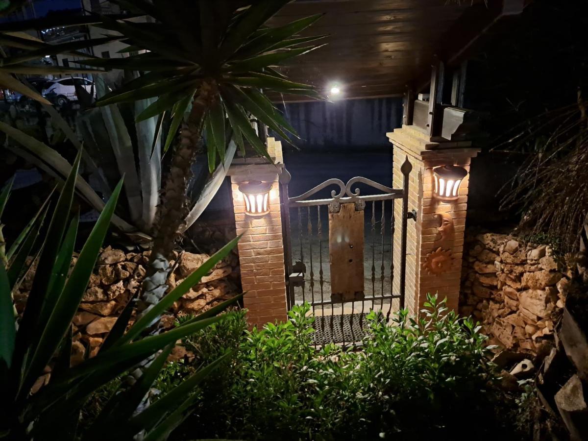Antigua B&B Porto Potenza Picena Extérieur photo